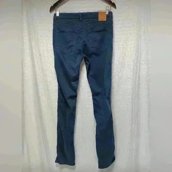 DU/ER Slim Fit Men's Jeans. Size  27x32 - Picture 4 of 10